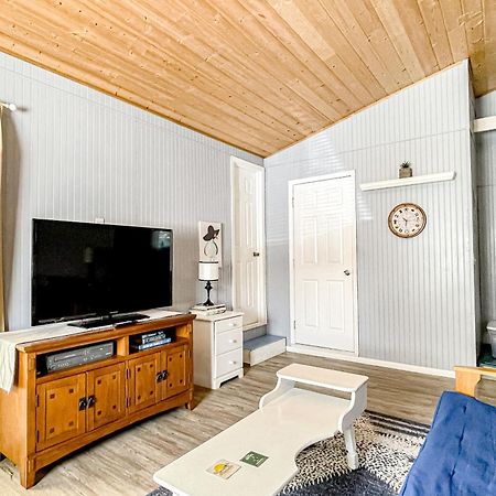 Sea Dreamer Cottage Smith River ภายนอก รูปภาพ