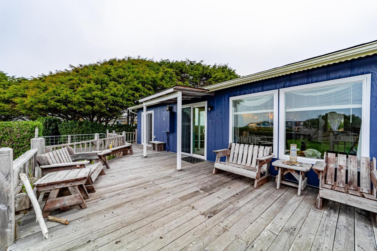 Sea Dreamer Cottage Smith River ภายนอก รูปภาพ